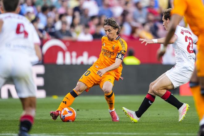 赛前皇家马德里备战欧联；再遭质疑细节曝光；悬念犹存；资深球员宣示担当的简单介绍开云中国官网APP