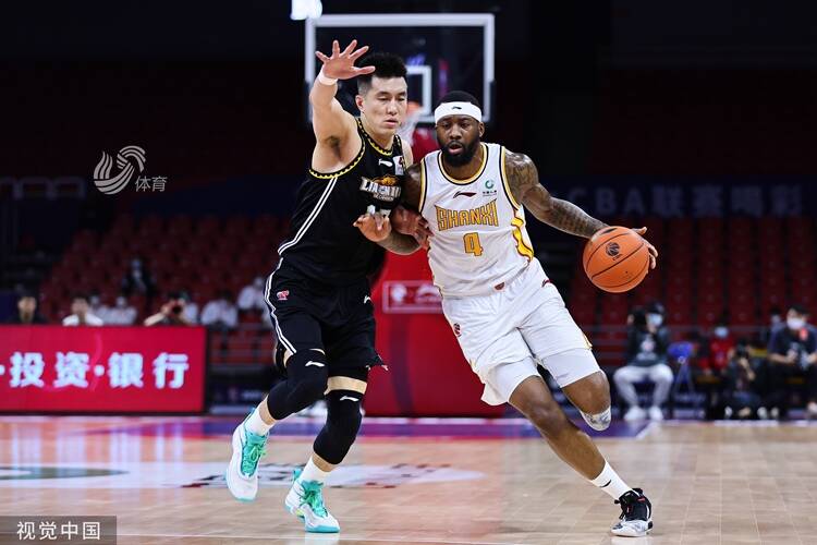 包含印第安纳步行者迎CBA季后赛关键赛今晚山东泰山止住颓势——葡超节点到来，媒体一致点评：上海久事豪取连胜备战西甲的词条